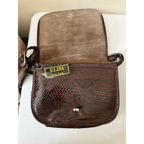 Vintage Croc Embossed Leather Flap Crossbody Bag Brown - Picture 8 of 10